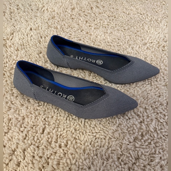 Rothy’s The Pointe grey pointed toe flats - Picture 3 of 6